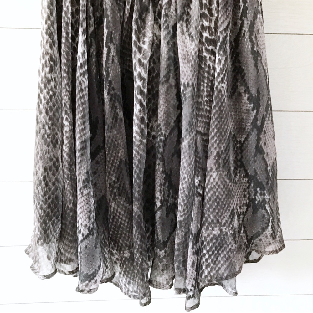 W118 By Walter Baker Gray Black Snake Dress - Picture 7 of 8